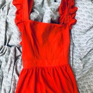 coral ruffle sundress :)